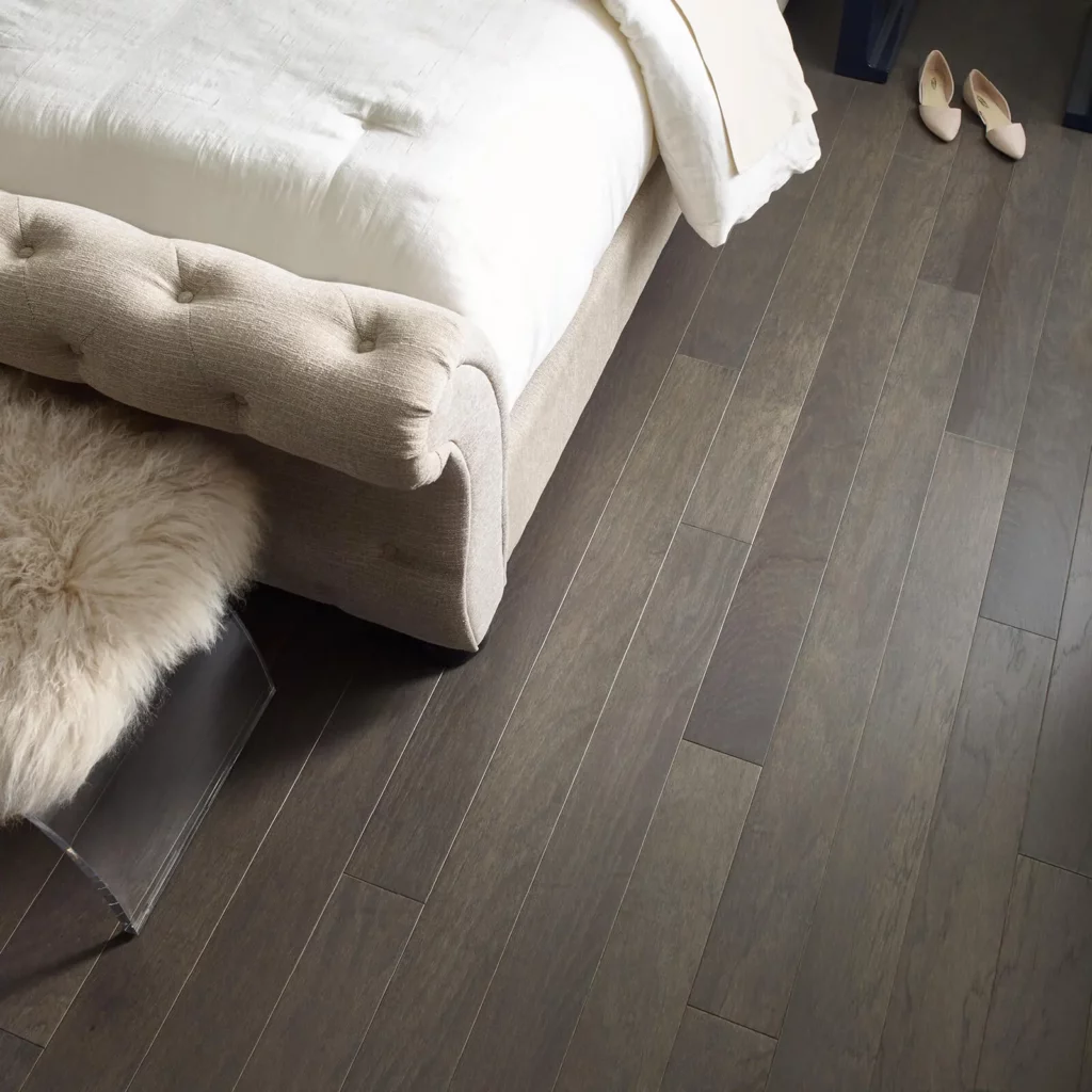 Bedroom Hardwood | Rich's Modern Flooring
